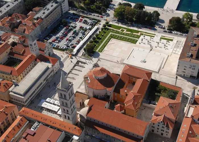 The Perfect Apartman *